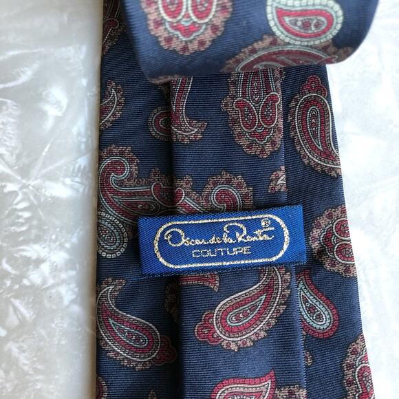 Vintage Oscar De La Renta Couture Blue Red Gray Geometric Paisley Work Neck Tie - Picture 2 of 4